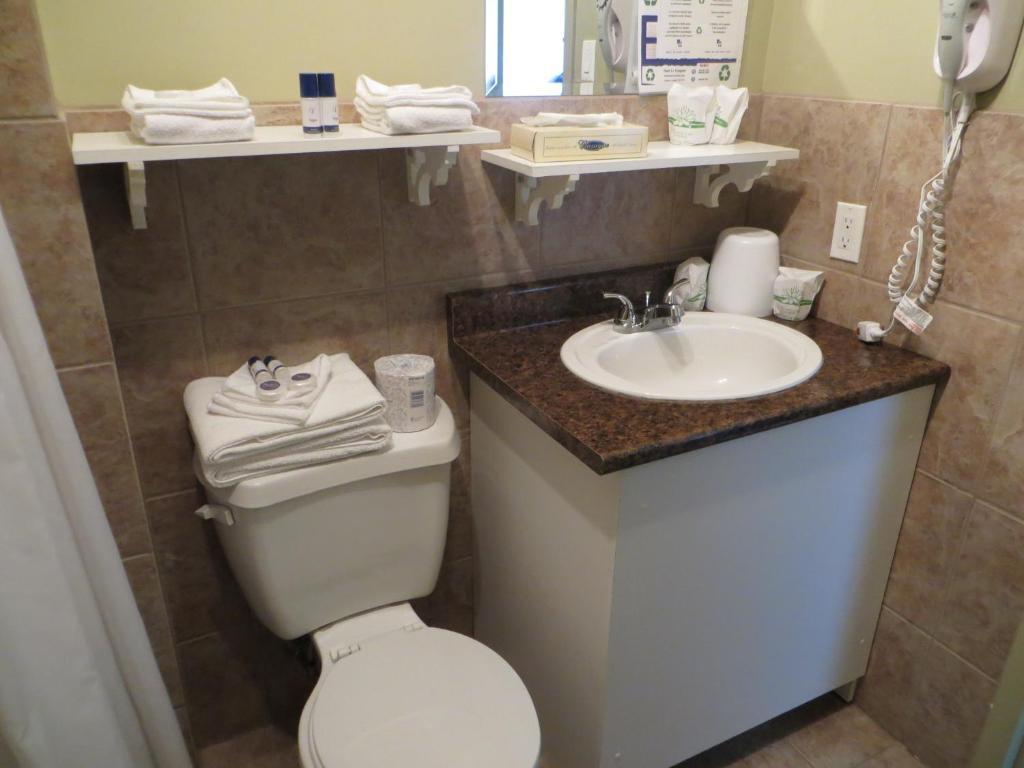 קוויבק סיטי Hotel Le Voyageur חדר תמונה